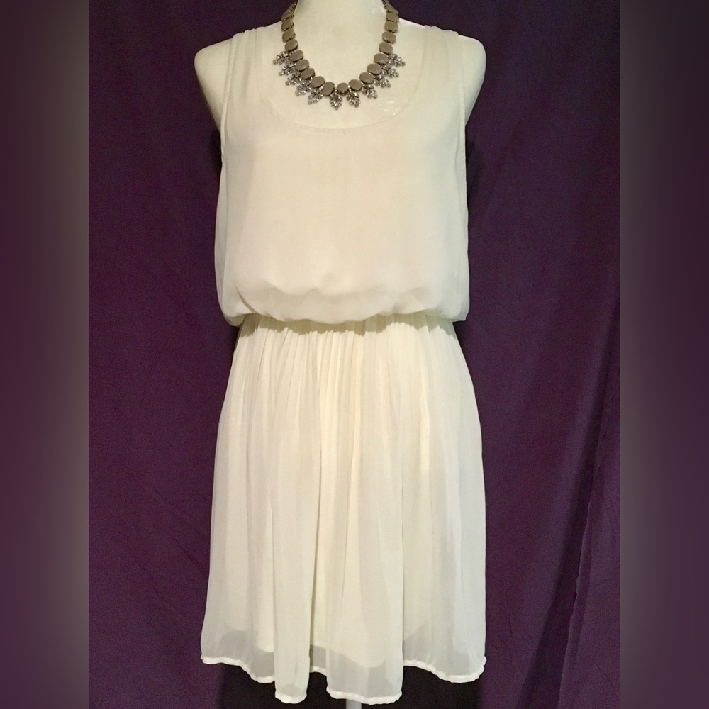 SALE!!! Guess Sheer Sleeveless Lace Coctail Dress. Size LG